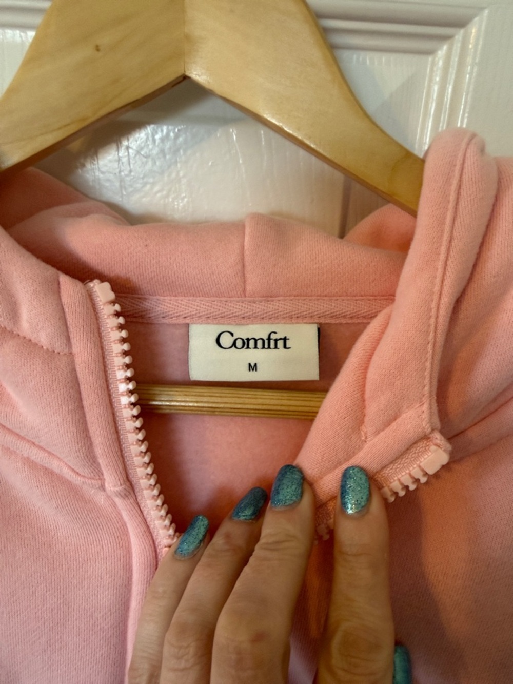 Oversized Pink Zip-Up Hoodie and Jogger Set - Women's Sweatshirt & Pants - Picture 3 of 7